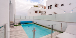 Återförsäljning - Villa - Orihuela Costa - Los Balcones
