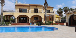 Återförsäljning - Villa - Orihuela Costa - Orihuela Centro