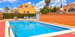 Återförsäljning - Villa - Orihuela Costa - Playa Flamenca