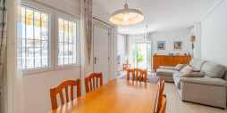 Återförsäljning - Villa - Orihuela Costa - Playa Flamenca