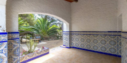 Återförsäljning - Villa - Orihuela Costa - Punta Prima