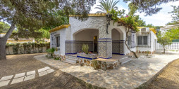 Återförsäljning - Villa - Orihuela Costa - Punta Prima