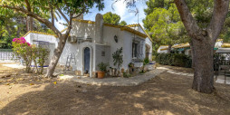 Återförsäljning - Villa - Orihuela Costa - Punta Prima