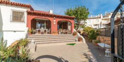 Återförsäljning - Villa - Orihuela Costa - Punta Prima