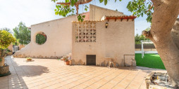 Återförsäljning - Villa - Orihuela Costa - Punta Prima