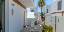 Återförsäljning - Villa - Orihuela Costa - Villamartín