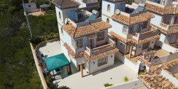 Återförsäljning - Villa - Torrevieja - La Mata