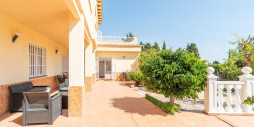 Återförsäljning - Villa - Torrevieja - La Mata