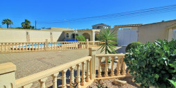 Återförsäljning - Villa - Torrevieja - La Siesta