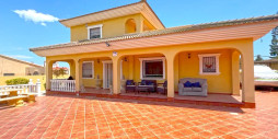 Återförsäljning - Villa - Torrevieja - Los Balcones - Los Altos del Edén