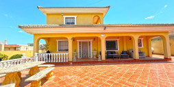 Återförsäljning - Villa - Torrevieja - Los Balcones - Los Altos del Edén