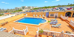 Återförsäljning - Villa - Torrevieja - Los Balcones - Los Altos del Edén