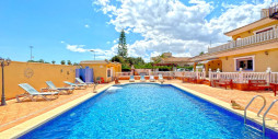 Återförsäljning - Villa - Torrevieja - Los Balcones - Los Altos del Edén