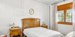 Återförsäljning - Villa - Torrevieja - Los Balcones - Los Altos del Edén