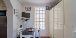 Återförsäljning - Villa - Torrevieja - Punta Prima