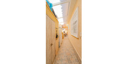 Återförsäljning - Villa - Torrevieja - Punta Prima