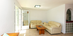 Bruktbolig - Villa - La Zenia