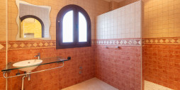 Bruktbolig - Villa - La Zenia