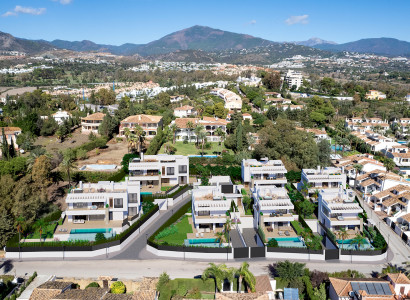 Chalet - Nueva construcción  - Estepona (Málaga) - Spain