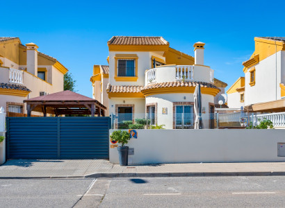 Chalet - Reventa - El Raso - El Raso