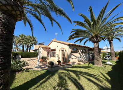Chalet - Reventa - Orihuela Costa - Cabo Roig