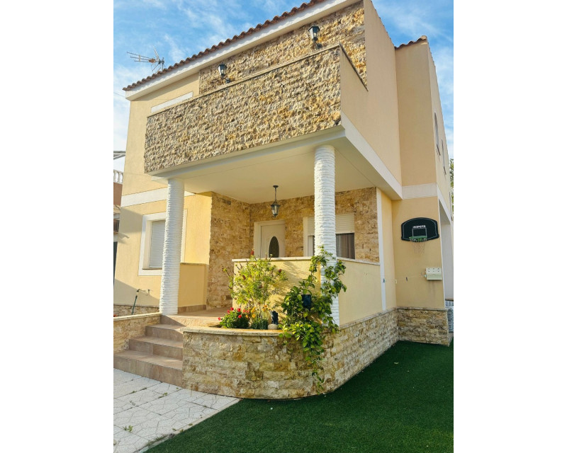 Chalet · Reventa · Pilar de la Horadada · Pinar de Campoverde