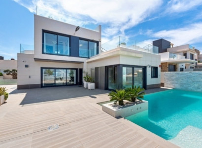 Chalet - Reventa - San Miguel de Salinas - 37899