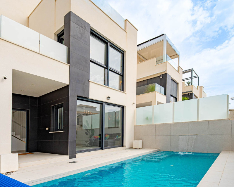 Chalet · Reventa · Torrevieja · Punta Prima