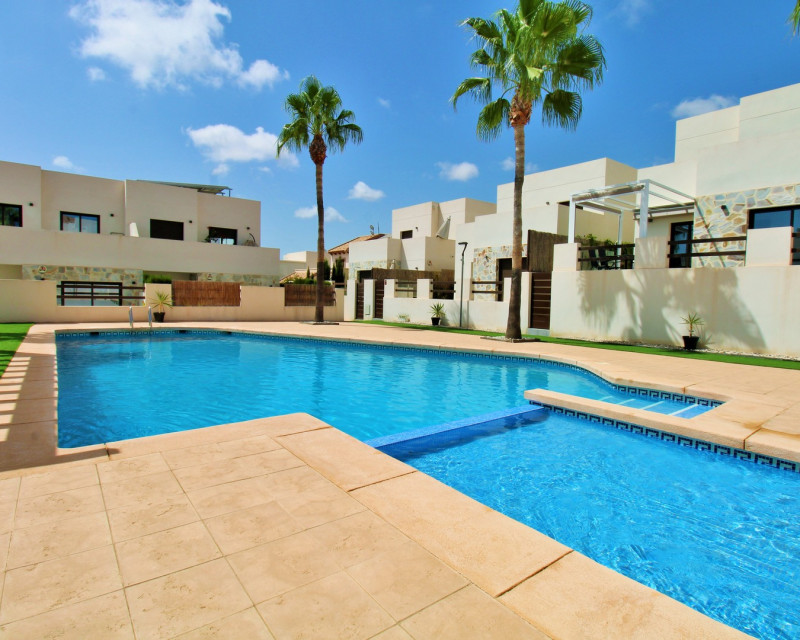 Chalet · Reventa · Villamartín · PAU 8