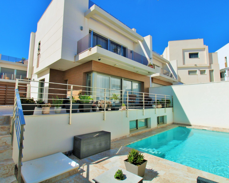 Chalet · Reventa · Villamartín · Villamartin