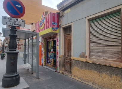 Commercial property - Återförsäljning - Guardamar del Segura - Guardamar del Segura Centro