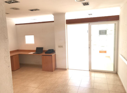Commercial property - Återförsäljning - Jávea - Playa del Arenal