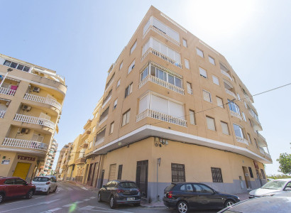 Commercial property - Resale - Torrevieja - La Mata
