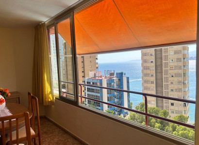 Lägenhet / lägenhet - Återförsäljning - Benidorm - Benidorm Centro