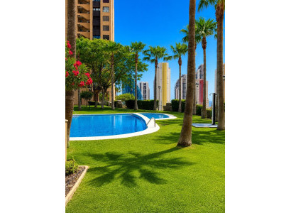 Lägenhet / lägenhet - Återförsäljning - Benidorm - Benidorm Centro