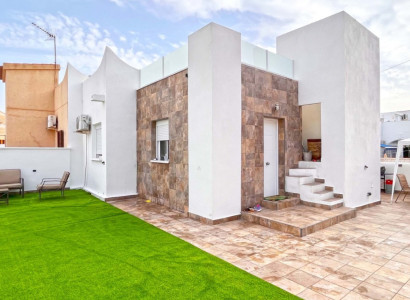 Lägenhet / lägenhet - Återförsäljning - Orihuela Costa - 40427