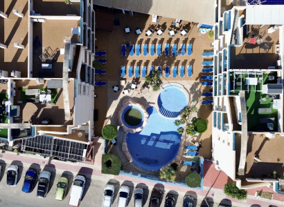 Lägenhet / lägenhet - Återförsäljning - Orihuela Costa - Cabo Roig