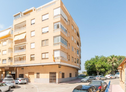 Lägenhet / lägenhet - Återförsäljning - Torrevieja - La Mata pueblo