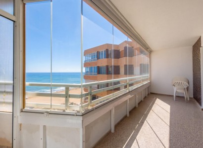 Lägenhet / lägenhet - Återförsäljning - Torrevieja - La Mata pueblo
