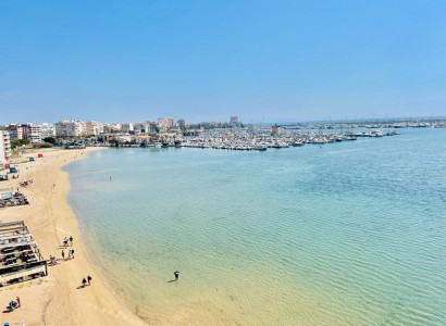 Lägenhet / lägenhet - Återförsäljning - Torrevieja - Los balcones