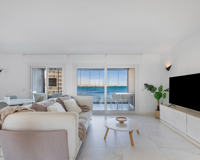 Lägenhet / lägenhet · Återförsäljning · Torrevieja · Punta Prima