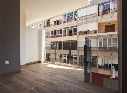 Lägenhet / lägenhet - Återförsäljning - Torrevieja - Torrevieja Centro