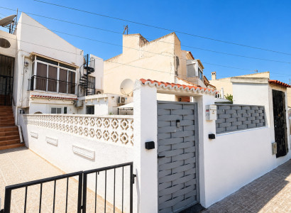 Lägenhet / lägenhet - Återförsäljning - Torrevieja - Torrevieja Centro