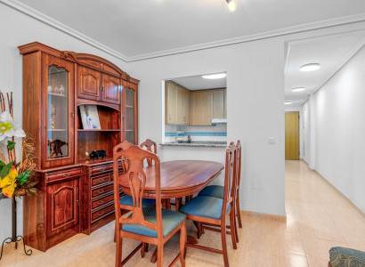 Lägenhet / lägenhet - Återförsäljning - Torrevieja - torrevieja