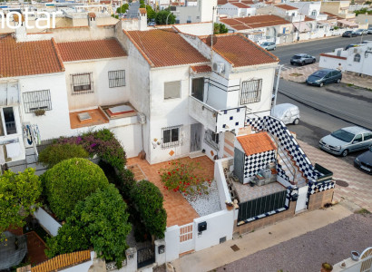 Lägenhet / lägenhet - Återförsäljning - Torrevieja - Torrevieja