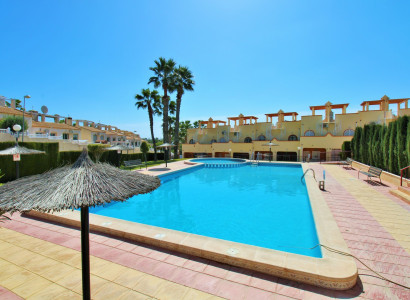 Lägenhet / lägenhet - Återförsäljning - Villamartín - Villamartin