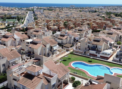 Leilighet / leilighet - Bruktbolig - Orihuela Costa - 64128