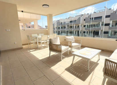 Leilighet / leilighet - Bruktbolig - Orihuela Costa - Villamartin
