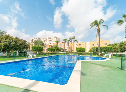 Leilighet / leilighet - Bruktbolig - Torrevieja - Torreblanca