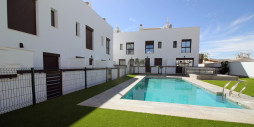 New Build - Townhouse - Pilar de la Horadada - parque Andromeda